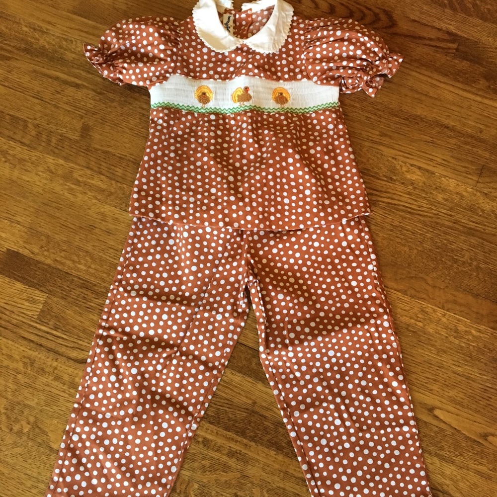 NWOT Thanksgiving themed smocked pants outfit